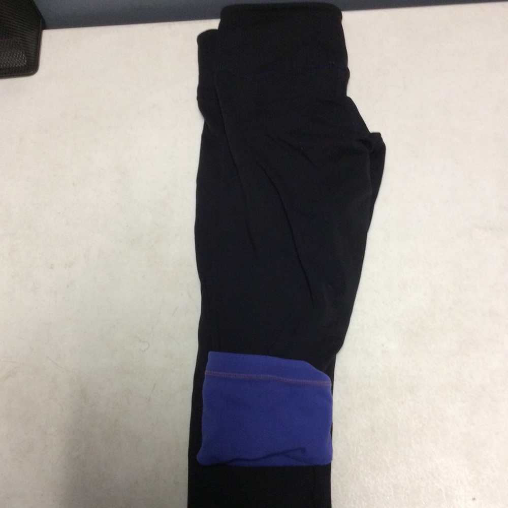 Lululemon Wunder Under crops